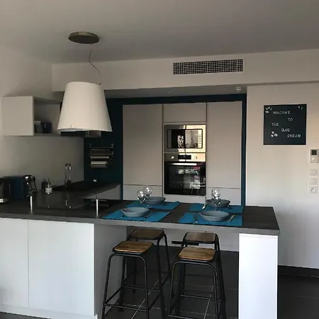 Blue Dream Ζουάν λε Πιν